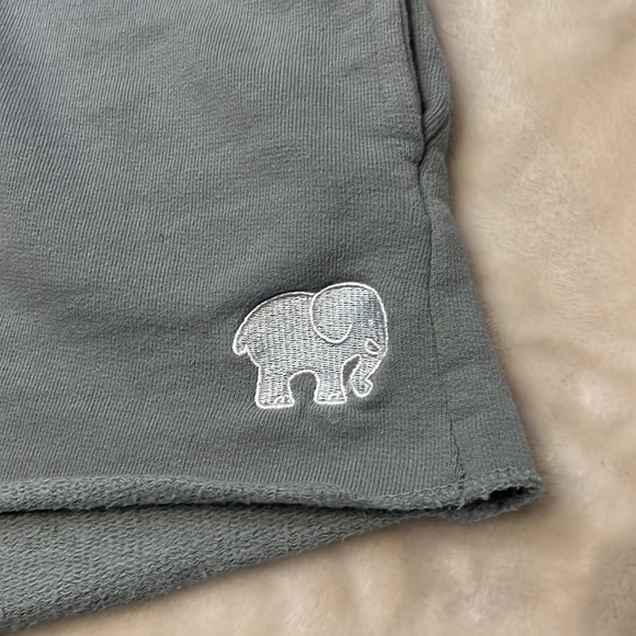 IVORY ELLA 🐘 100% ORGANIC COTTON GREEN ELEPHANT SWEAT PANT SHORTS Women’s XXL/18 - Picture 3 of 11
